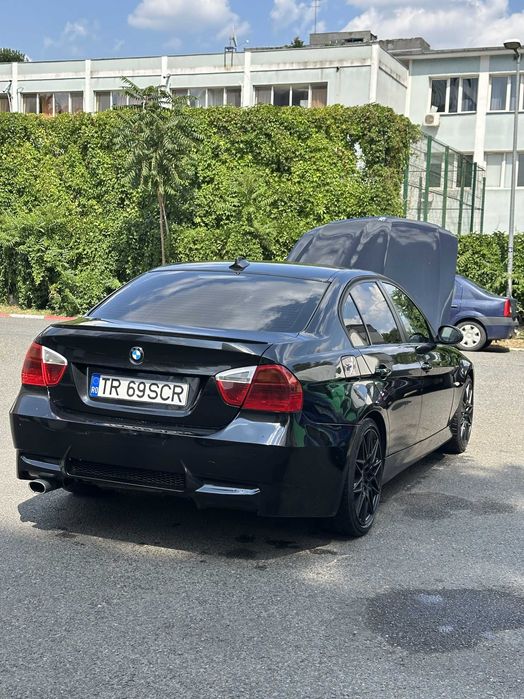Vand BMW Seria 3 | 215 CP (Stage 1) | M Pachet | 2 Seturi jante