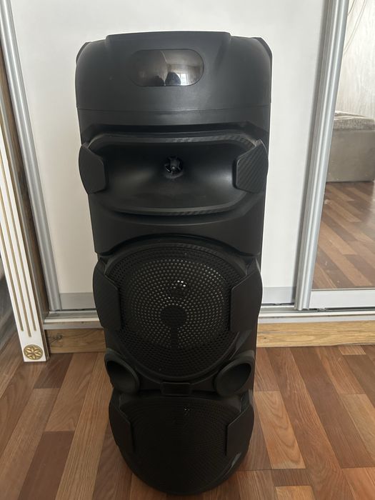 Продам музыкальную колонку