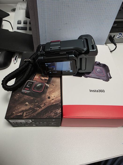 Camera de Acțiune – Insta360 Ace Pro 2