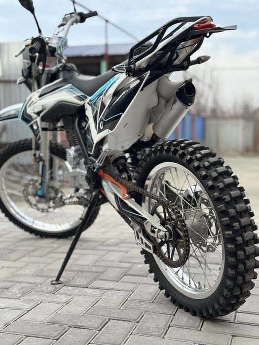 В продаже имеется Kayo T2 250 MX