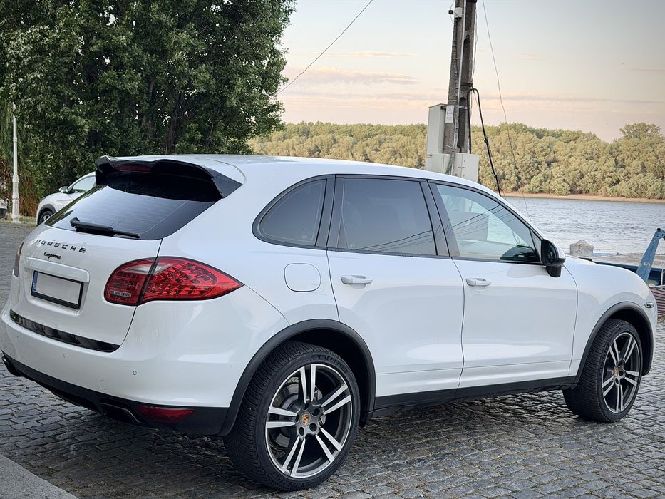 Porsche Cayenne 3.0D 2012, Km reali, distributie schimbsta, stare buna, fara daune