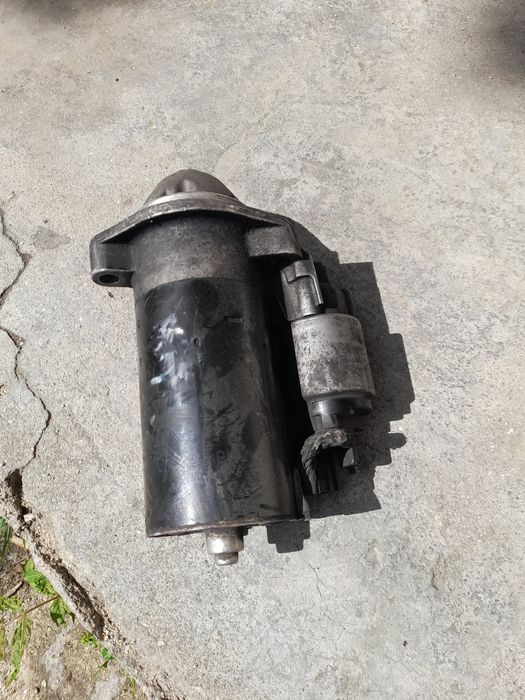 Стартер за Audi A4 и Audi 80 дизел и бензин