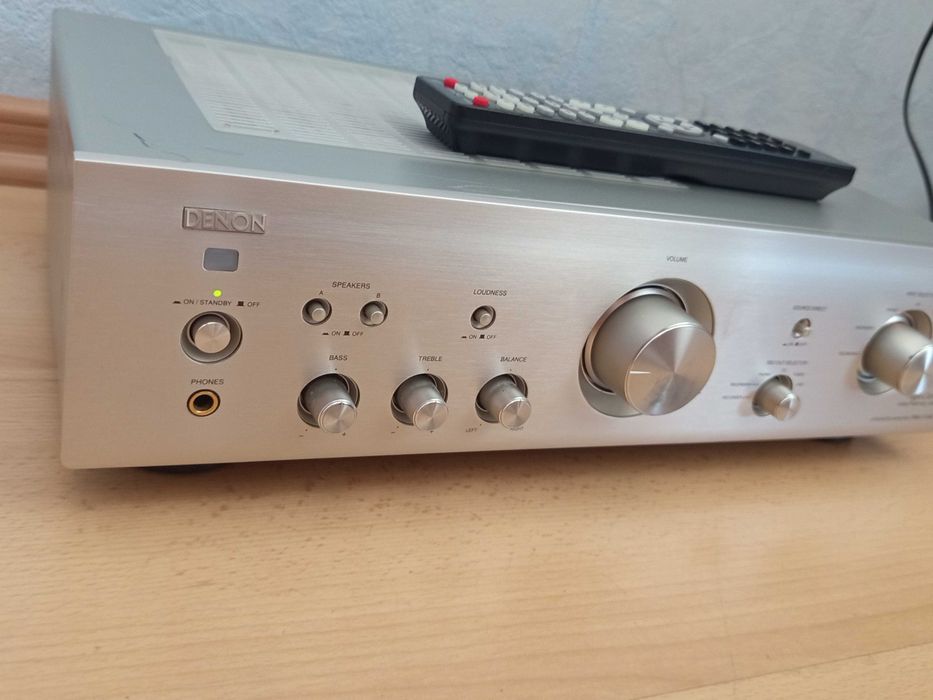 Стерео усилвател Denon PMA-710AE