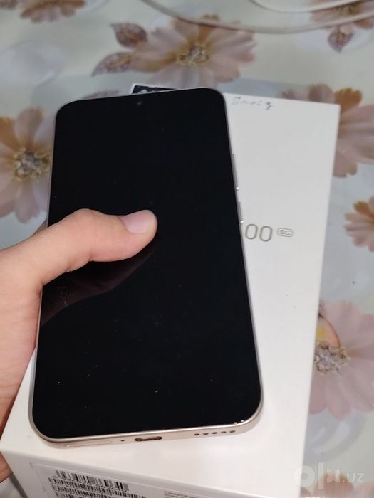 Honor 400 5G sotiladi