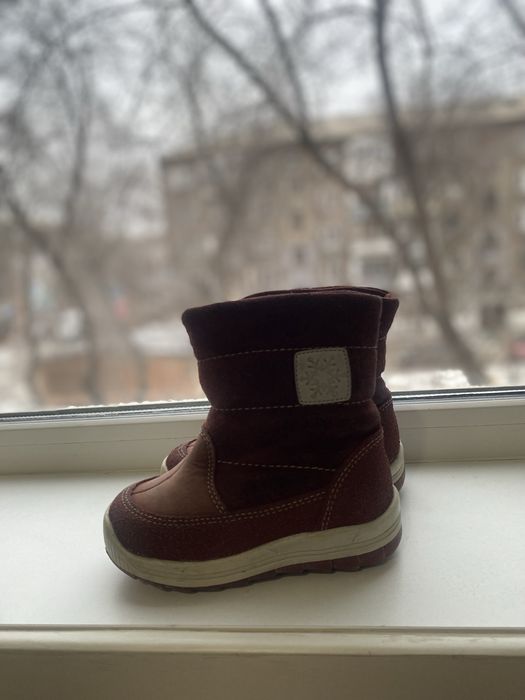 Сапожки на девочку зимние