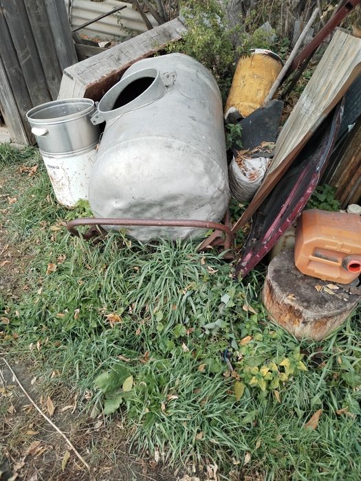 Продам бочки для молока