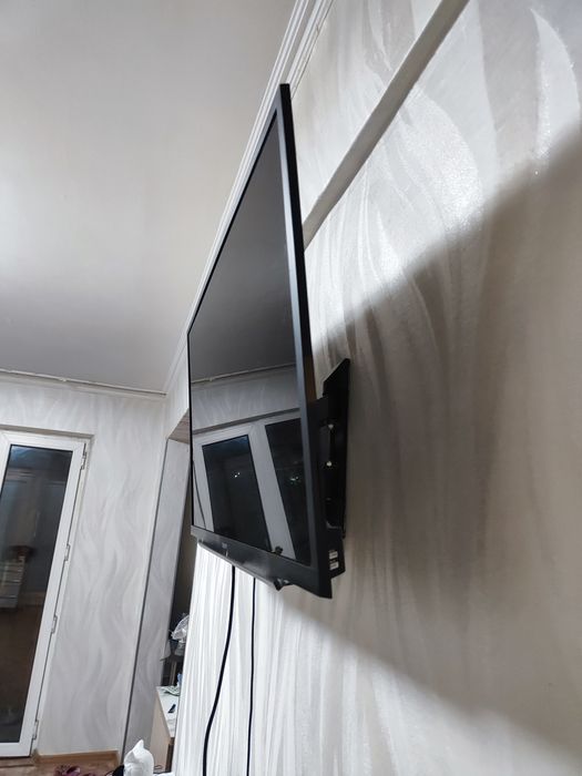 Продам телевизор в отличном состоянии