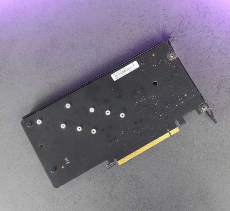 Asus rog hyper m.2 card - адаптер pci-e