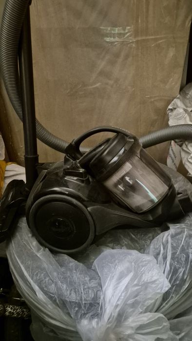 Продается пылесос