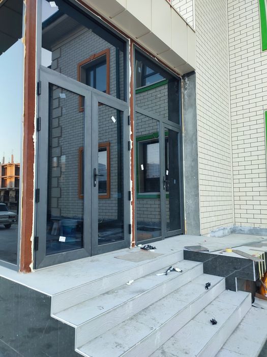 Акфа, Енглберг, Термо, Фасад