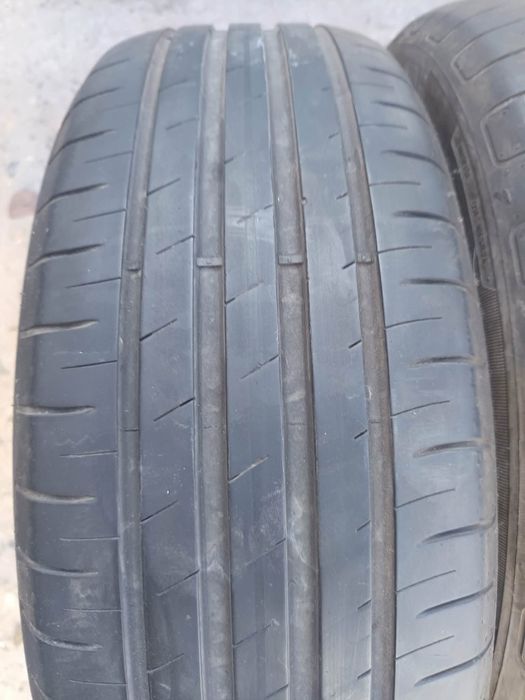 205/60/16 4броя GoodYear EfficientGrip.Гумите са в перфектно състояние