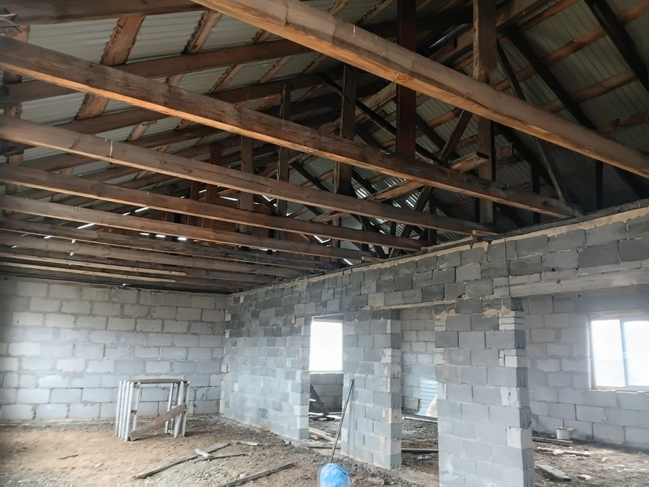 Продам недостроенный дом