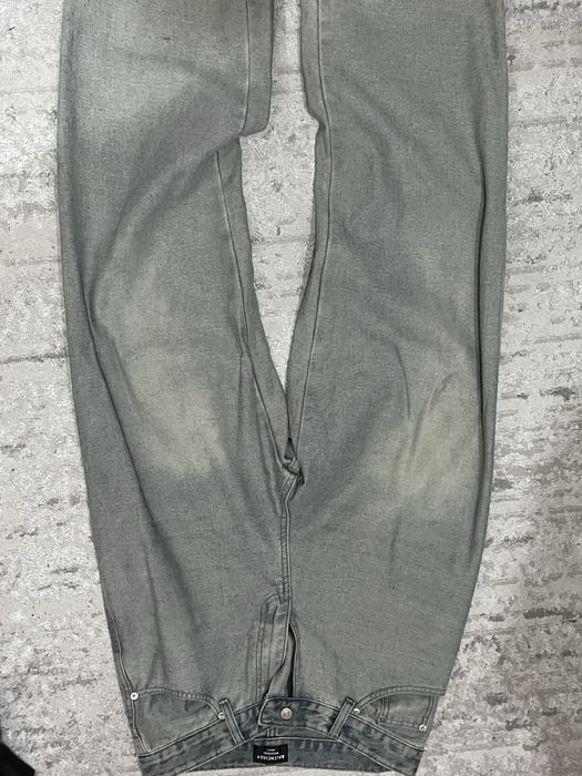 Джинсы Balenciaga