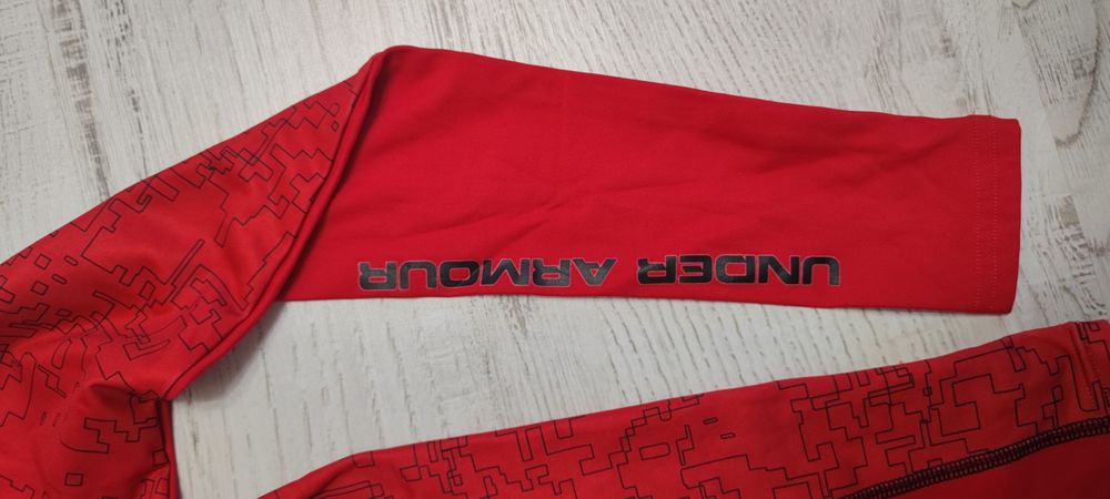UNDER ARMOUR coldgear термоблуза