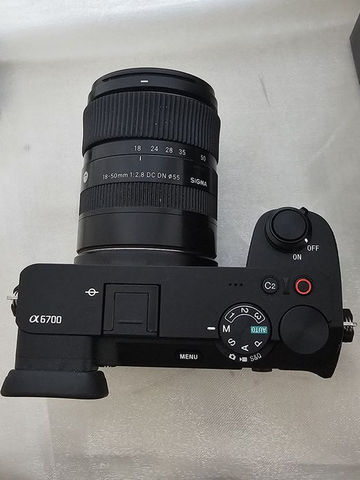 Sony 6700 yangidek 1300$