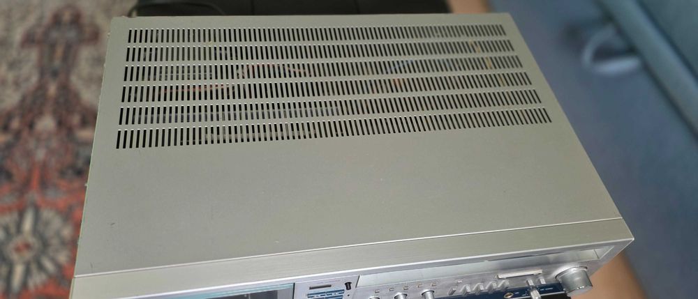 Продавам стерео касет ресивър SANSUI CR-M7