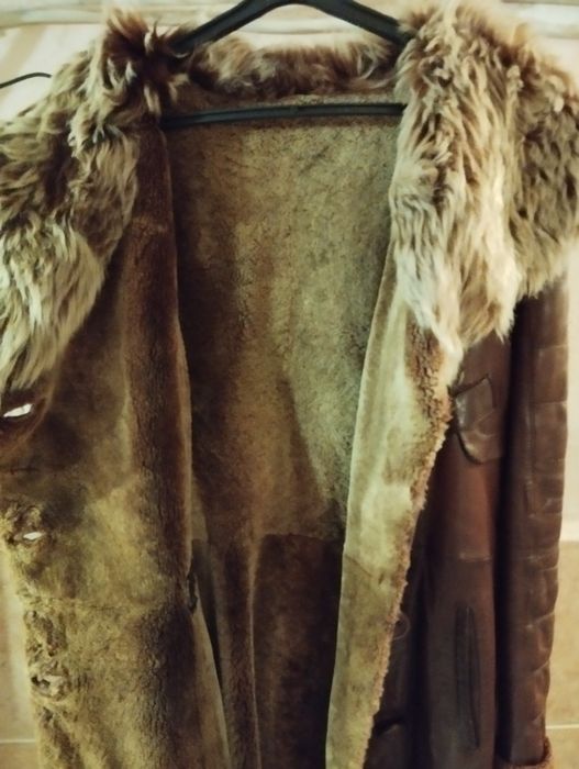 Продам дубленку женскую