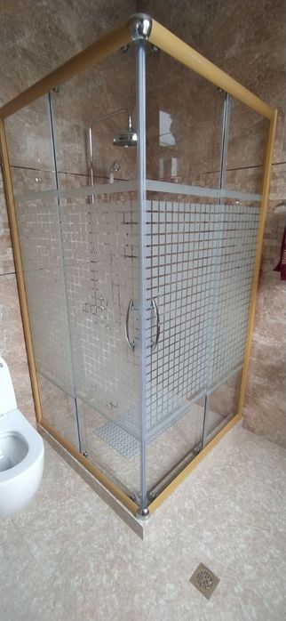 Акфа ром ва эшикоар