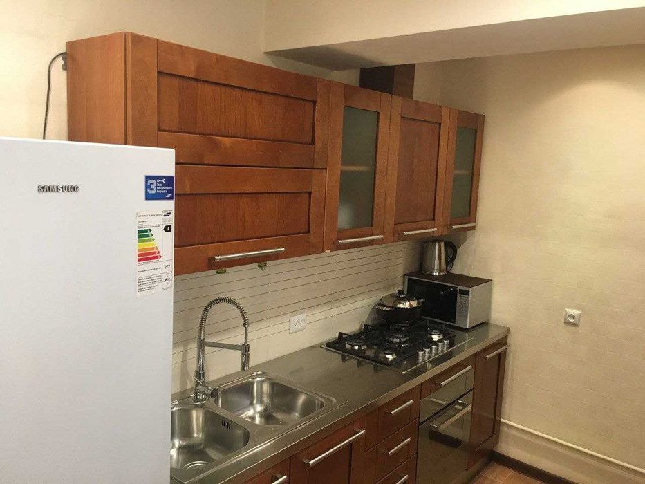 Shahrisabz ko‘chasi 3/79-uyda joylashgan kvartira ijaraga beriladi.