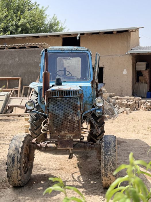 Traktor mtz 80 kok rang