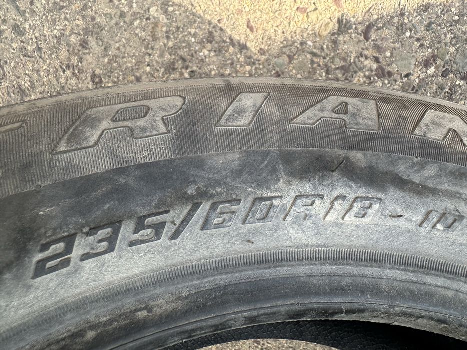 Авто шины 235/60R18 (4шт)