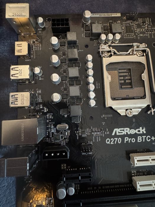 Placă de bază ASRock Q270 Pro BTC+ – ca nouă, completă în cutie