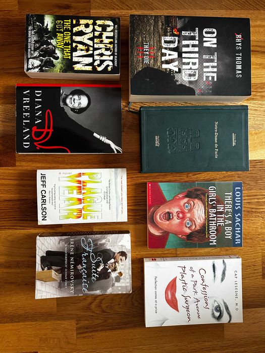 Books - Carti Vechi - Noi, Sau In Stare Foarte Buna