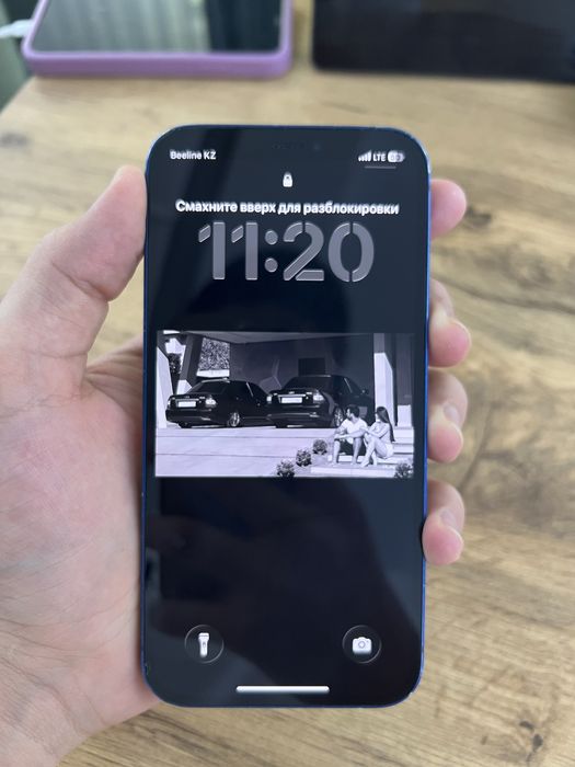 iPhone 12 Face Id.  True Tone есть!
