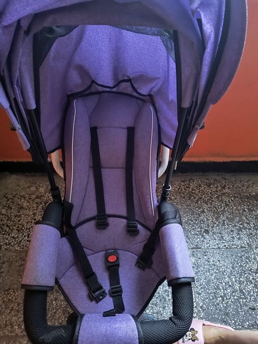 Детска триколка с нормални следи няма скъсано