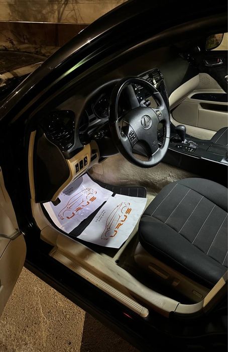 Продается Lexus IS 300 3L V6 2006, 280000км