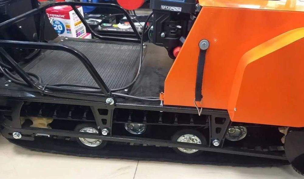 Мотобуксировщик Лидер-Сигма-1