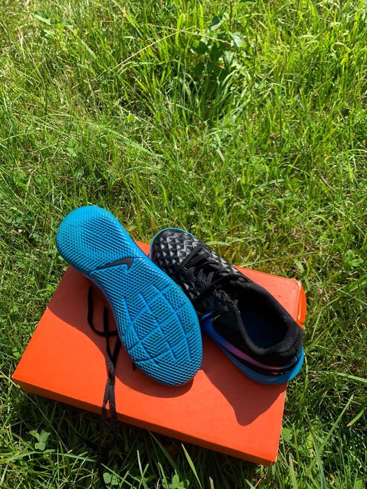 Nike Tiempo Legend 8 IC