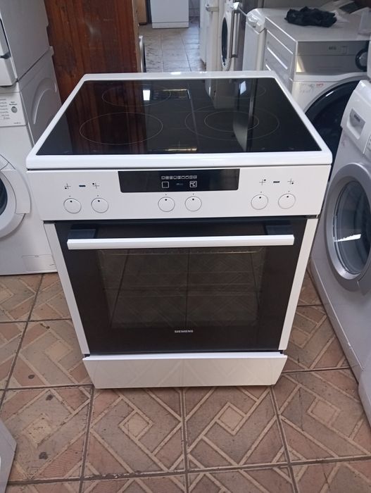 Свободно стояща печка с керамичен плот Сименс Siemens 2години гаранция