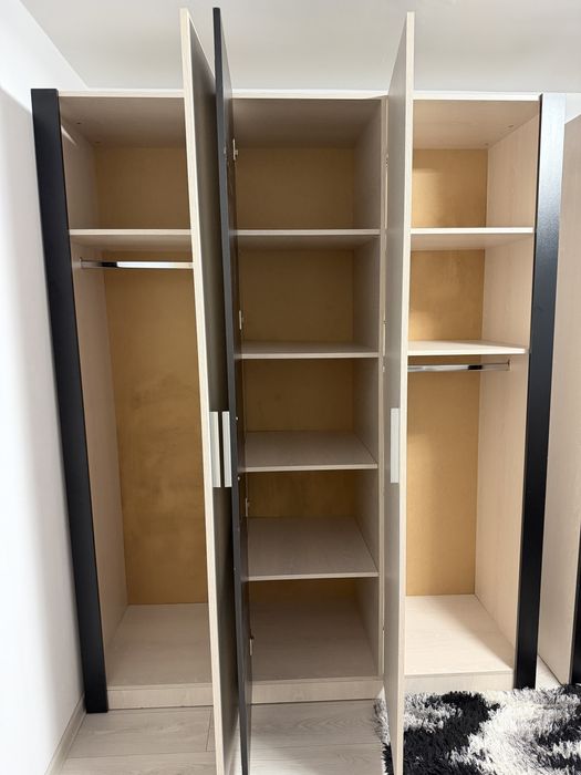 Dulapuri dressing 3 uși și 4 uși, stare foarte bună – Dumbrăvița