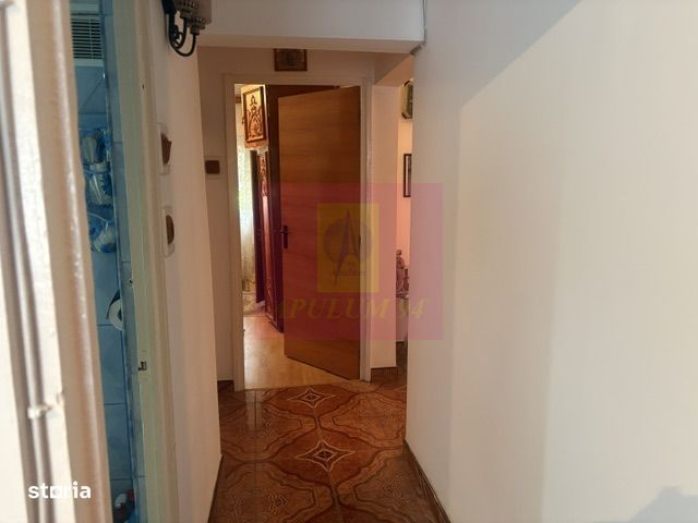Apartament 3 camere Drumul Sarii.