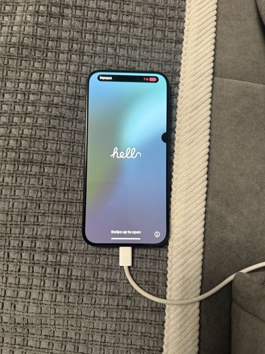 iPhone 15 pro б/у