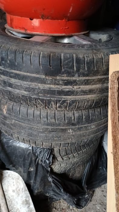 Vând genti  de opel stare bună