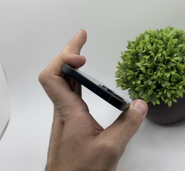 iPhone 13 128GB с гарантией