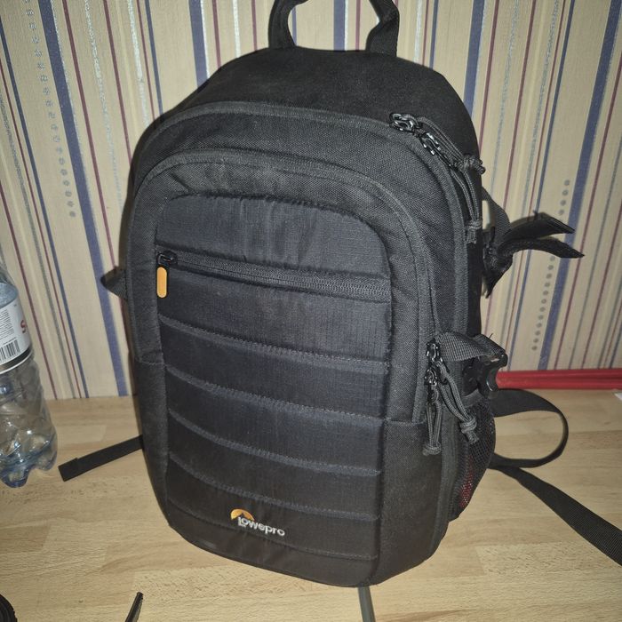 Продам сумку Lowepro