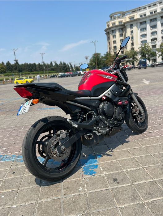 Motocicleta Yamaha XJ600