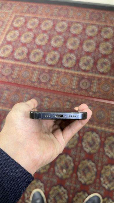 iphone 15 pro с гарантией