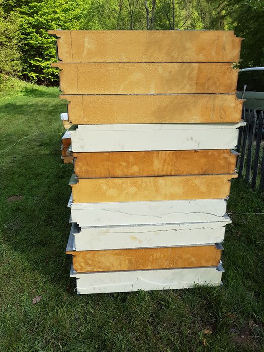 Vând căsuțe locuibile