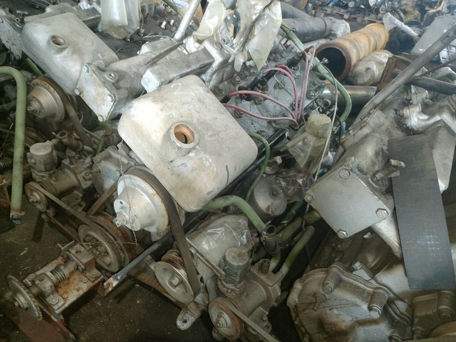 Двигатель Зил-157 (Мармон) запчасти