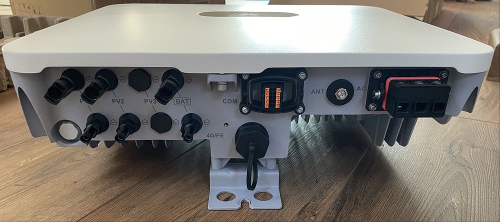 Invertor Monofazat Hibrid Huawei SUN2000-6K-LB0