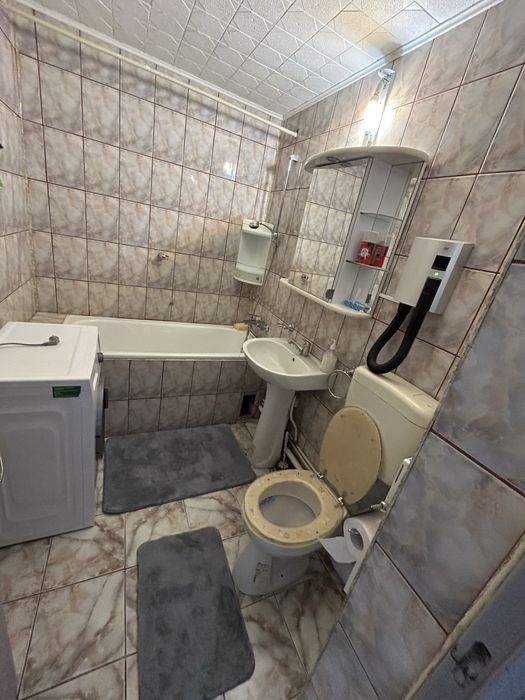 Inchiriez apartament 2 camere 57mp