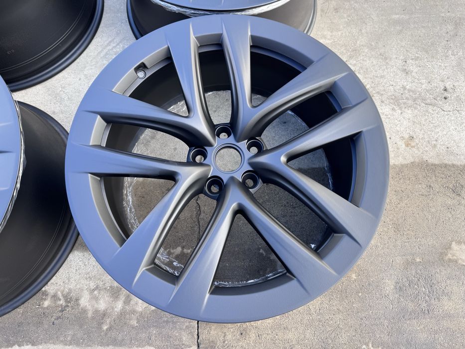 Jante originale Tesla Model S 21”,doua dimensiuni , mai late pe spate
