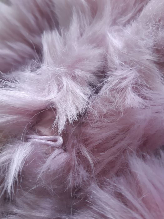 Пухен елек      .