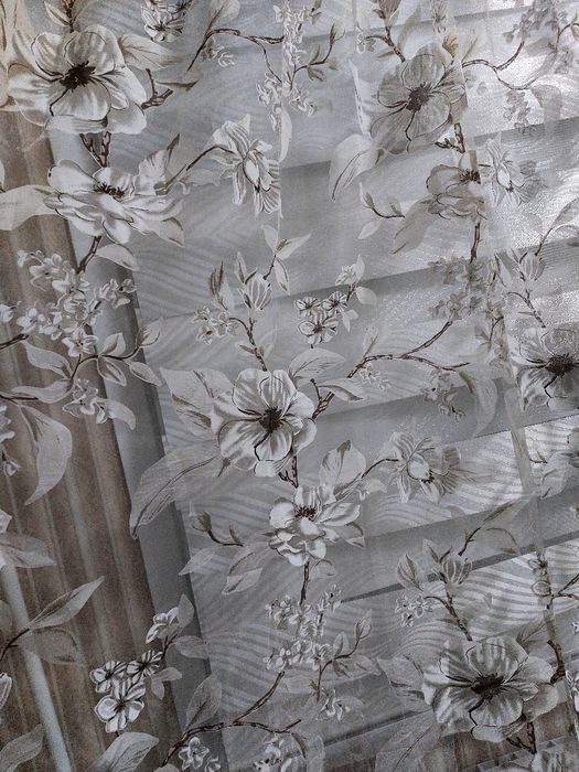 Продам тюли в отличном состоянии