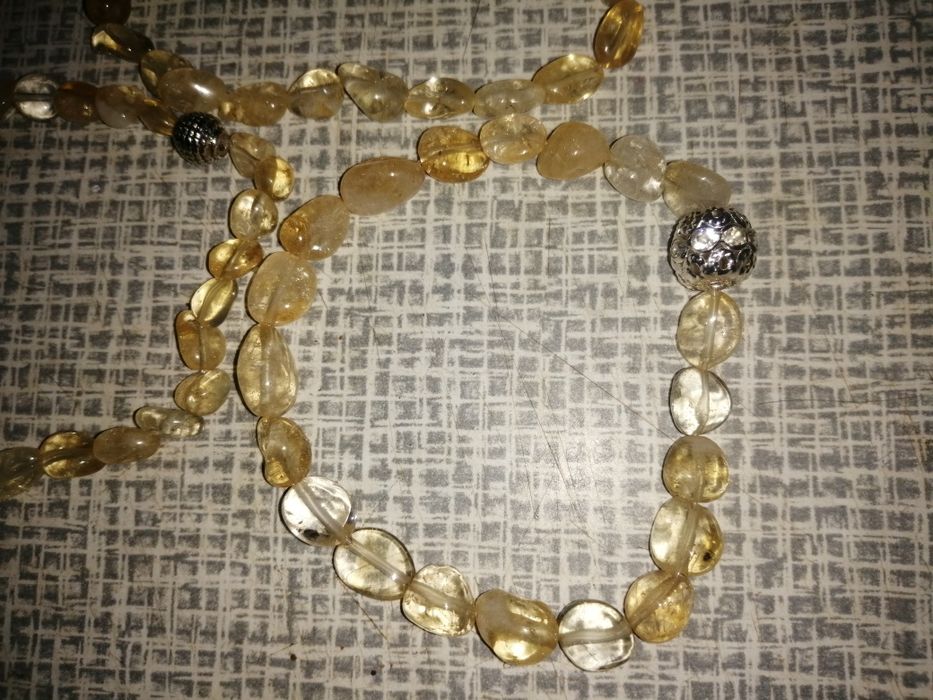 Продаются браслеты из натурального цитрина.