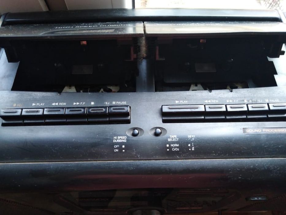 Магнитофон Daewoo